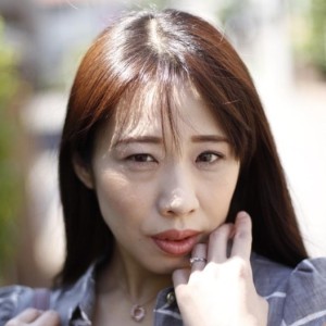 Marla Escort in Yorkshire